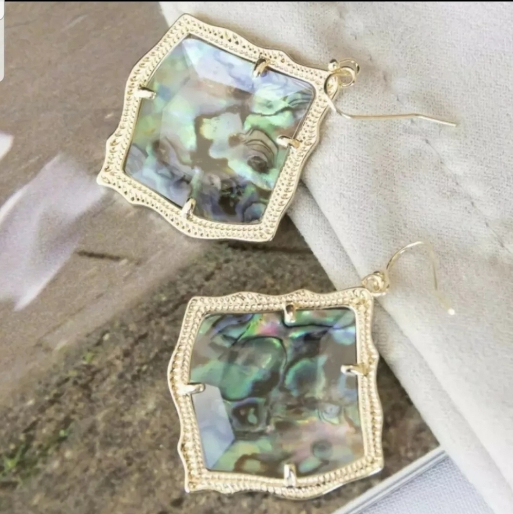 Kendra Scott Kirsten In Abalone Shell Gold Plated